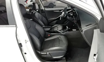 Kia Niro 2022, 62131 км, за 13609.42 USD - фото 10