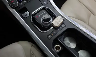 Land Rover Range Rover Evoque 2015, 91258 км, за 8861.76 USD - фото 9