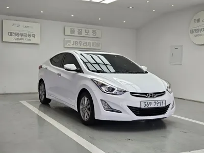 Hyundai Avante · 2014 год
