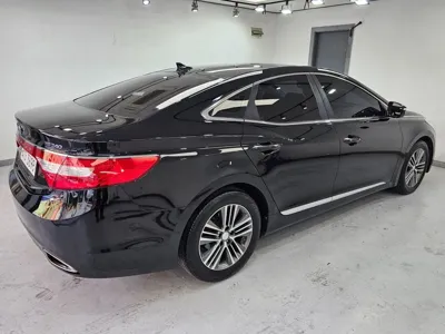 Hyundai Grandeur 2014, 105000 км, за 5238.28 USD - фото 6