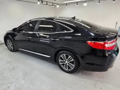 Hyundai Grandeur 2014, 105000 км, за 5238.28 USD - фото 7