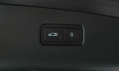 Genesis GV70 2022, 102563 км, за 66065.4 USD - фото 20