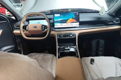 Geely Galaxy Galaxy Stellar 6 2026, 100 км, за 12888 USD - фото 12