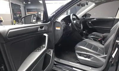 Volkswagen Tiguan 2020, 94581 км, за 14918.57 USD - фото 10