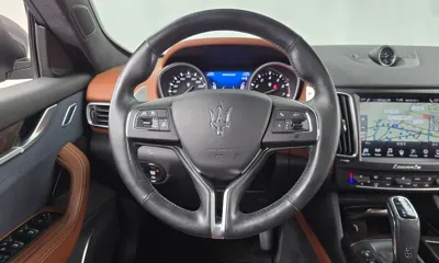 Maserati Levante 2020, 100181 км, за 20846.92 USD - фото 12