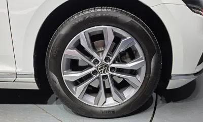 Volkswagen Passat 2022, 51705 км, за 15894.03 USD