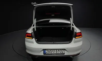 Volkswagen Passat 2022, 51705 км, за 15894.03 USD - фото 20