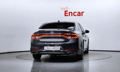 Hyundai Grandeur 2019, 56875 км, за 13071.46 USD