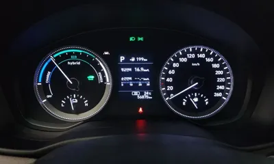 Hyundai Grandeur 2019, 56875 км, за 13071.46 USD - фото 8