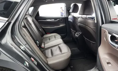 Hyundai Grandeur 2019, 56875 км, за 13071.46 USD - фото 12