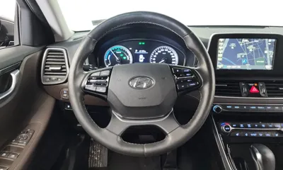 Hyundai Grandeur 2019, 56875 км, за 13071.46 USD - фото 13