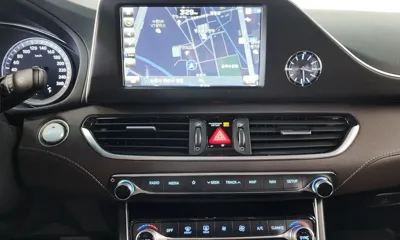Hyundai Grandeur 2019, 56875 км, за 13071.46 USD - фото 16
