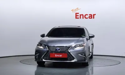 Lexus ES 2017, 75436 км, за 16279.21 USD