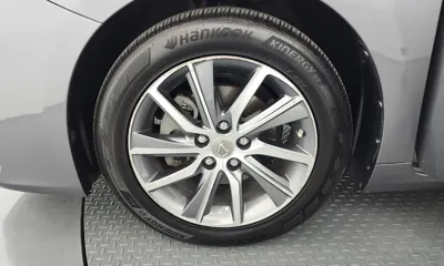 Lexus ES 2017, 75436 км, за 16279.21 USD