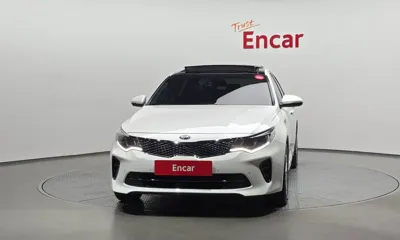 Kia K5 2018, 57984 км, за 10906.94 USD