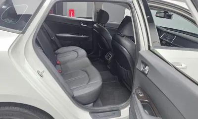 Kia K5 2018, 57984 км, за 10831.04 USD - фото 12