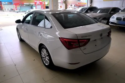Buick GT 2016, 81200 км, за 5907 USD