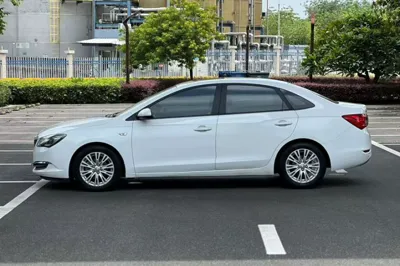 Buick GT 2016, 81200 км, за 5907 USD - фото 12