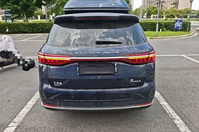 BYD Song MAX New Energy 2022, 58400 км, за 12960 USD - фото 5