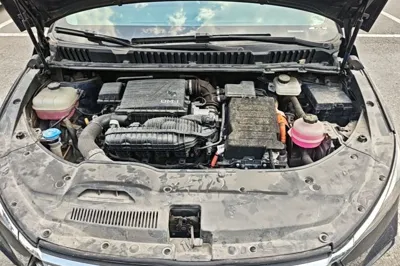 BYD Song MAX New Energy 2022, 58400 км, за 12960 USD - фото 30