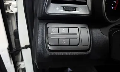 KG_Mobility_Ssangyong TIBOLI 2019, 88933 км, за 7135.78 USD - фото 15