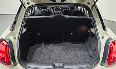 MINI Cooper 2019, 55637 км, за 11356.18 USD - фото 20