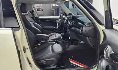 MINI Cooper 2019, 55637 км, за 11356.18 USD - фото 26
