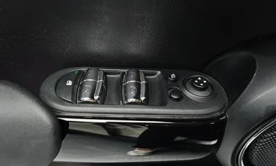 MINI Cooper 2019, 55637 км, за 11356.18 USD - фото 28