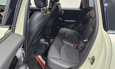 MINI Cooper 2019, 55637 км, за 11356.18 USD - фото 32