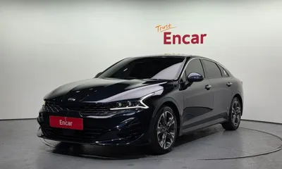 Kia K5 · 2021 год