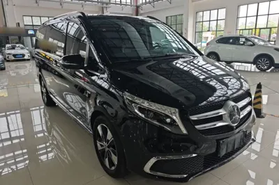 Mercedes-Benz V-Class 2021, 28700 км, за 38315 USD