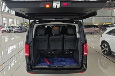 Mercedes-Benz V-Class 2021, 28700 км, за 38315 USD - фото 22