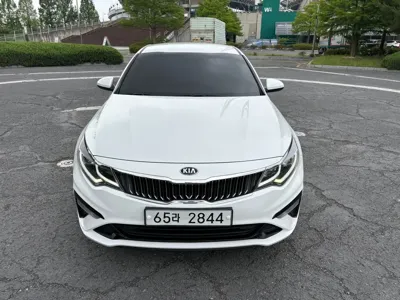 Kia K5 · 2019 год