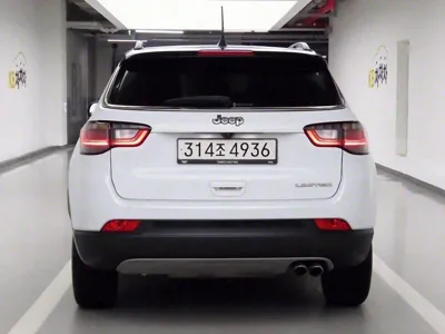 Jeep Compass 2022, 63760 км, за 13319.89 USD - фото 3