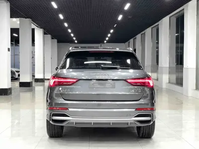 Audi Q3 2023, 42000 км, за 28810.36 USD