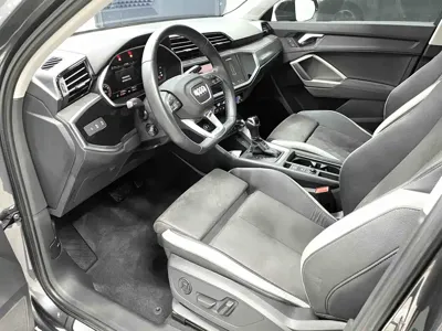 Audi Q3 2023, 42000 км, за 28810.36 USD - фото 7