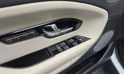 Land Rover Range Rover Evoque 2018, 93736 км, за 10305.4 USD - фото 17