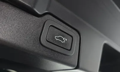 Land Rover Range Rover Evoque 2018, 93736 км, за 10305.4 USD - фото 20