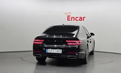 Genesis G80 2021, 122545 км, за 260.03 USD
