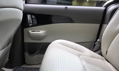 Kia Canival 2024, 15191 км, за 28586.3 USD - фото 25