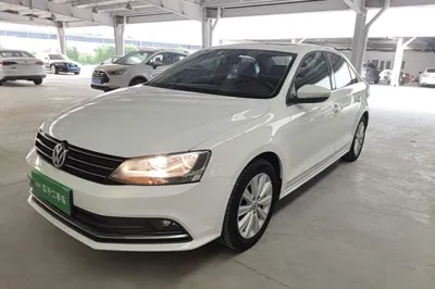 Volkswagen Sagitar · 2015 год