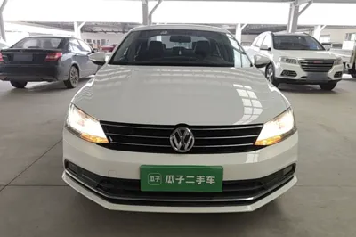 Volkswagen Sagitar 2015, 97700 км, за 6877 USD