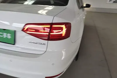 Volkswagen Sagitar 2015, 97700 км, за 6877 USD - фото 9