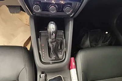 Volkswagen Sagitar 2015, 97700 км, за 6877 USD - фото 16