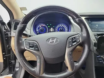 Hyundai Grandeur 2014, 153236 км, за 4923.2 USD - фото 10