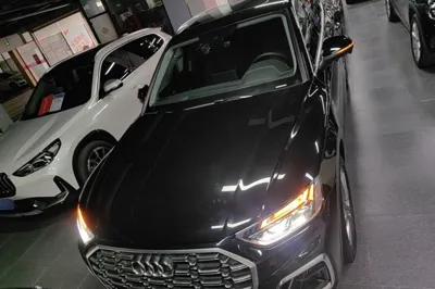 Audi Q5L 2022, 28600 км, за 32742 USD