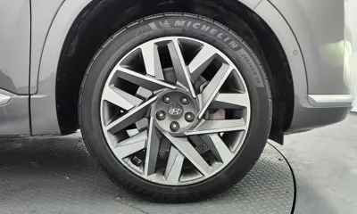 Hyundai Santafe 2021, 77941 км, за 15989.43 USD