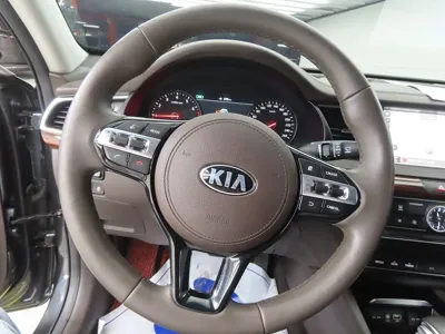 Kia K7 2017, 75864 км, за 7830.2 USD - фото 8