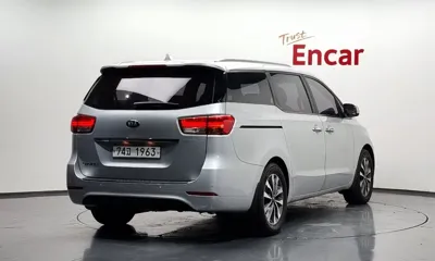 Kia Canival 2015, 106945 км, за 5196 USD