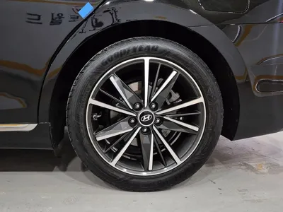 Hyundai Grandeur 2023, 85479 км, за 15570.04 USD